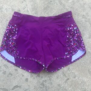 Lululemon Women's Fuschia Rasberry Running Shorts Size 6
